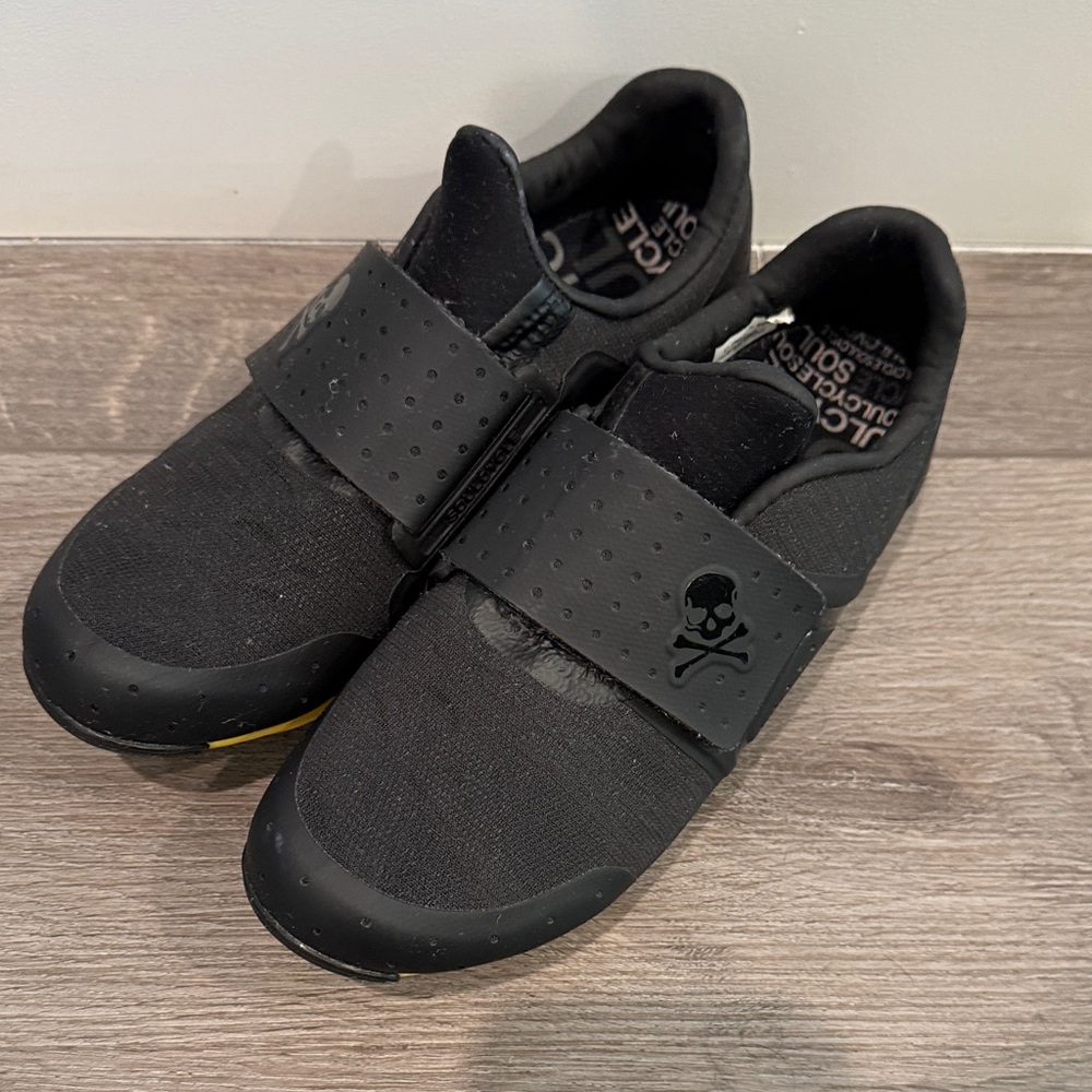 soulcycle cycling shoes
